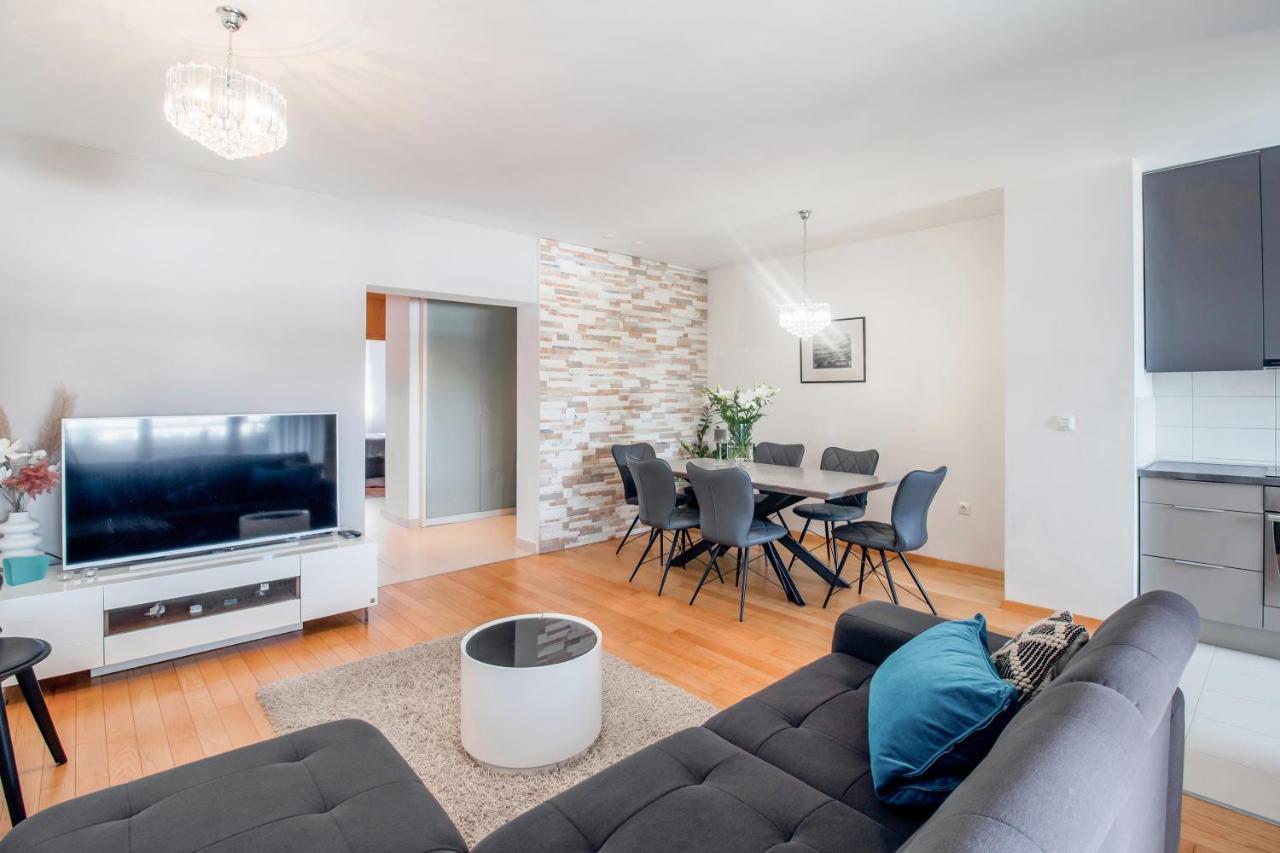 Apartment Montesa Zadar With Free Parking And Balcony Екстер'єр фото