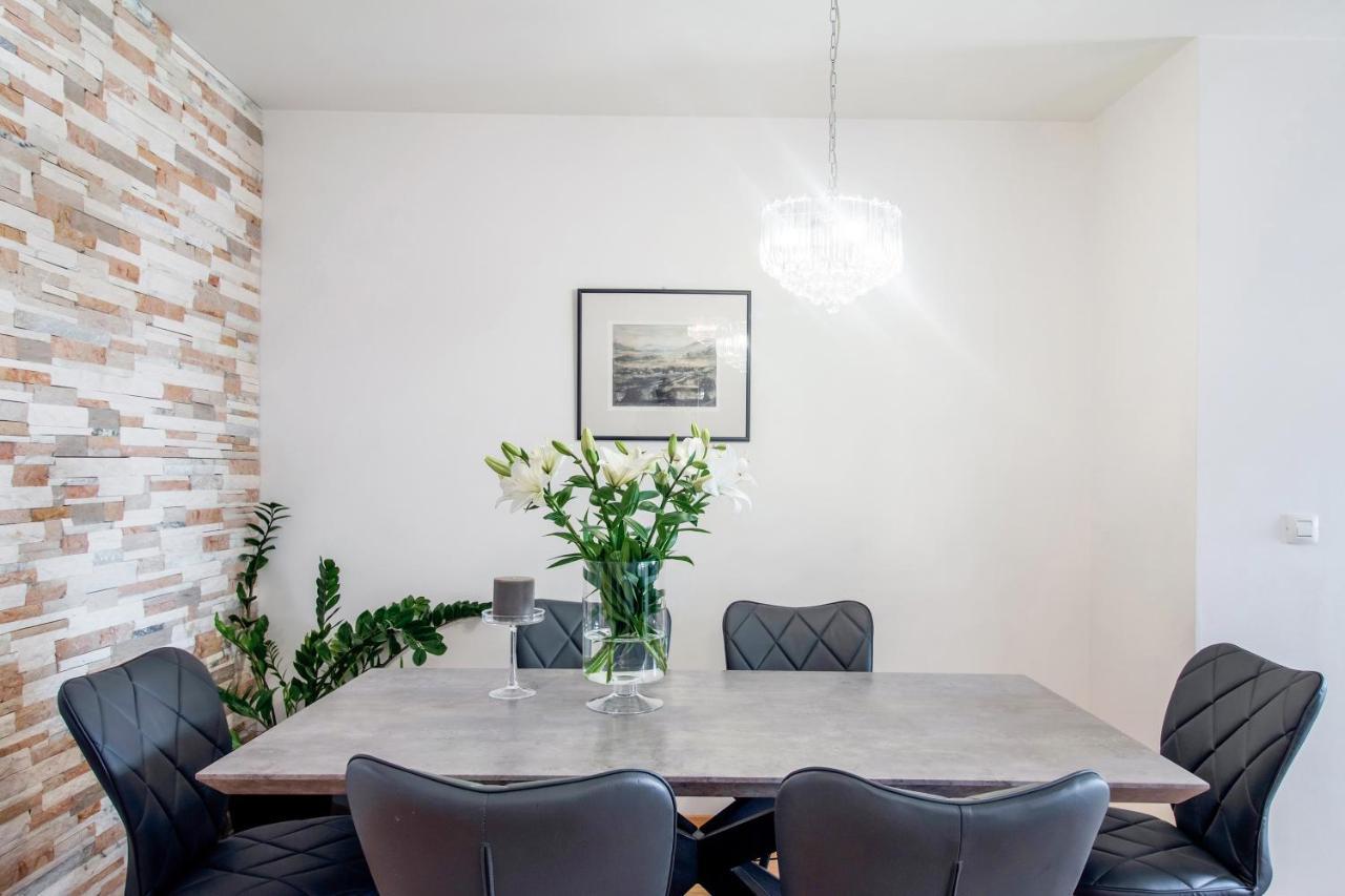 Apartment Montesa Zadar With Free Parking And Balcony Екстер'єр фото