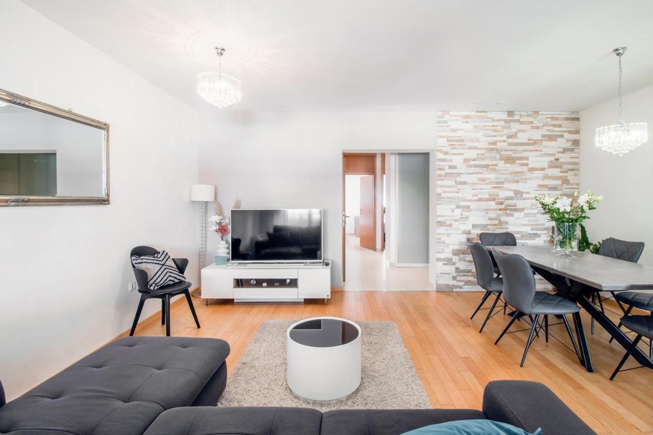 Apartment Montesa Zadar With Free Parking And Balcony Екстер'єр фото
